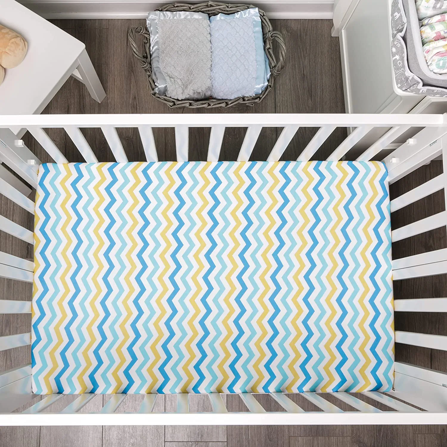 2 Pack Portable Crib Sheet - Cars/Chevron