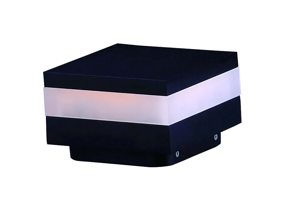 Alumilux LED Pathway in Black