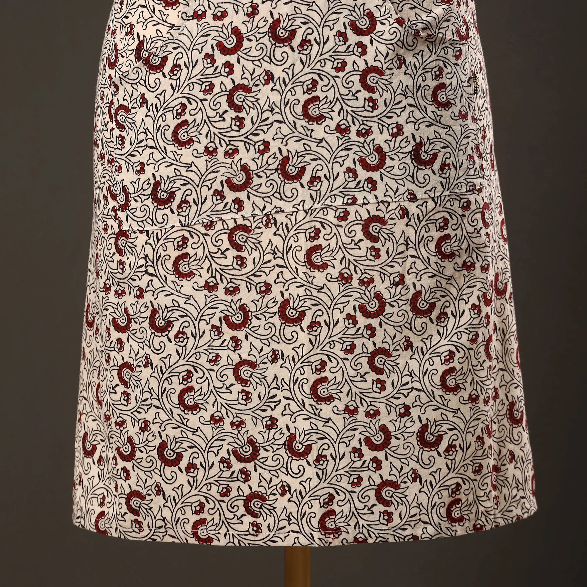 Bagh Block Printed Cotton Apron with Pocket 33