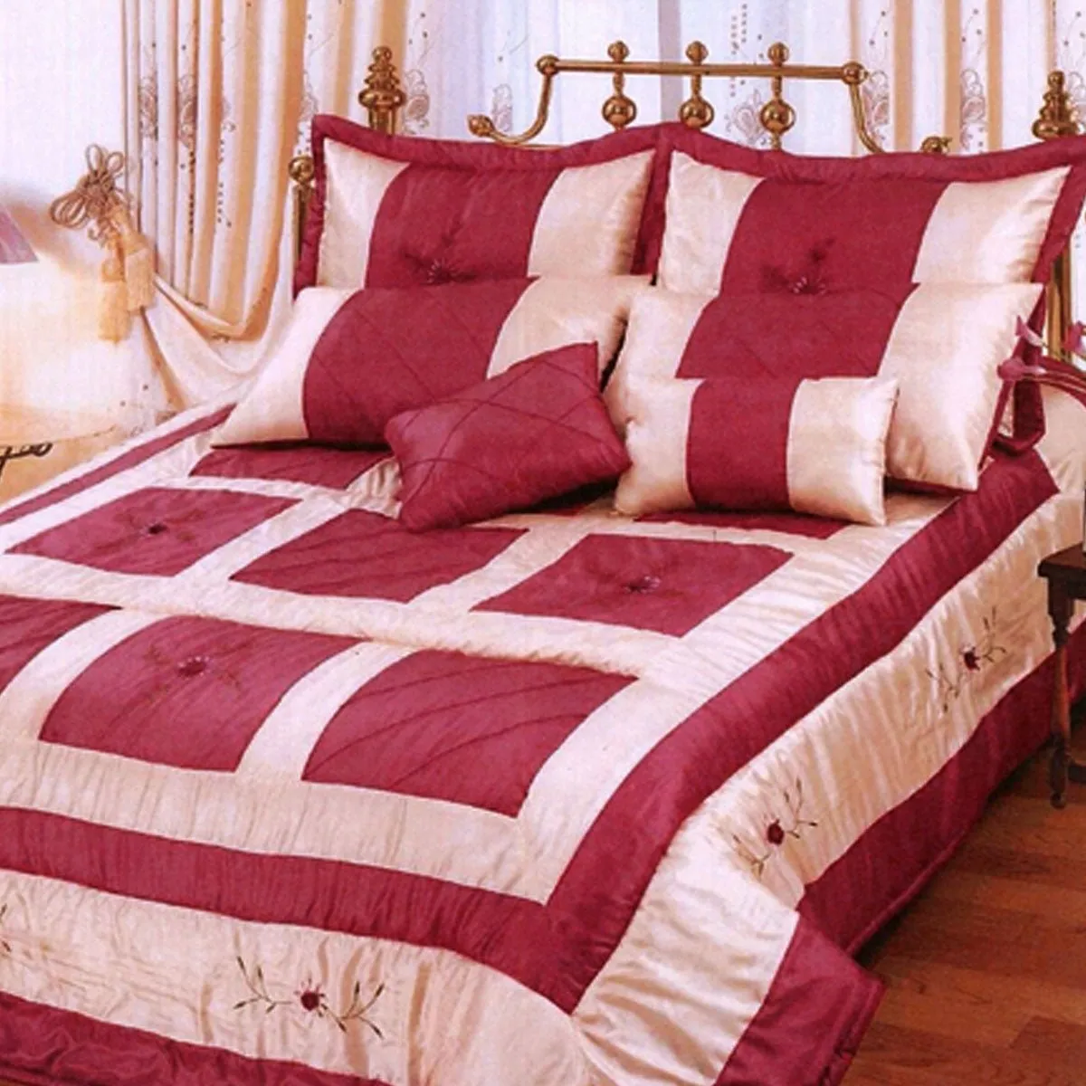 Burgundy 7 Pcs Comforter Set Queen