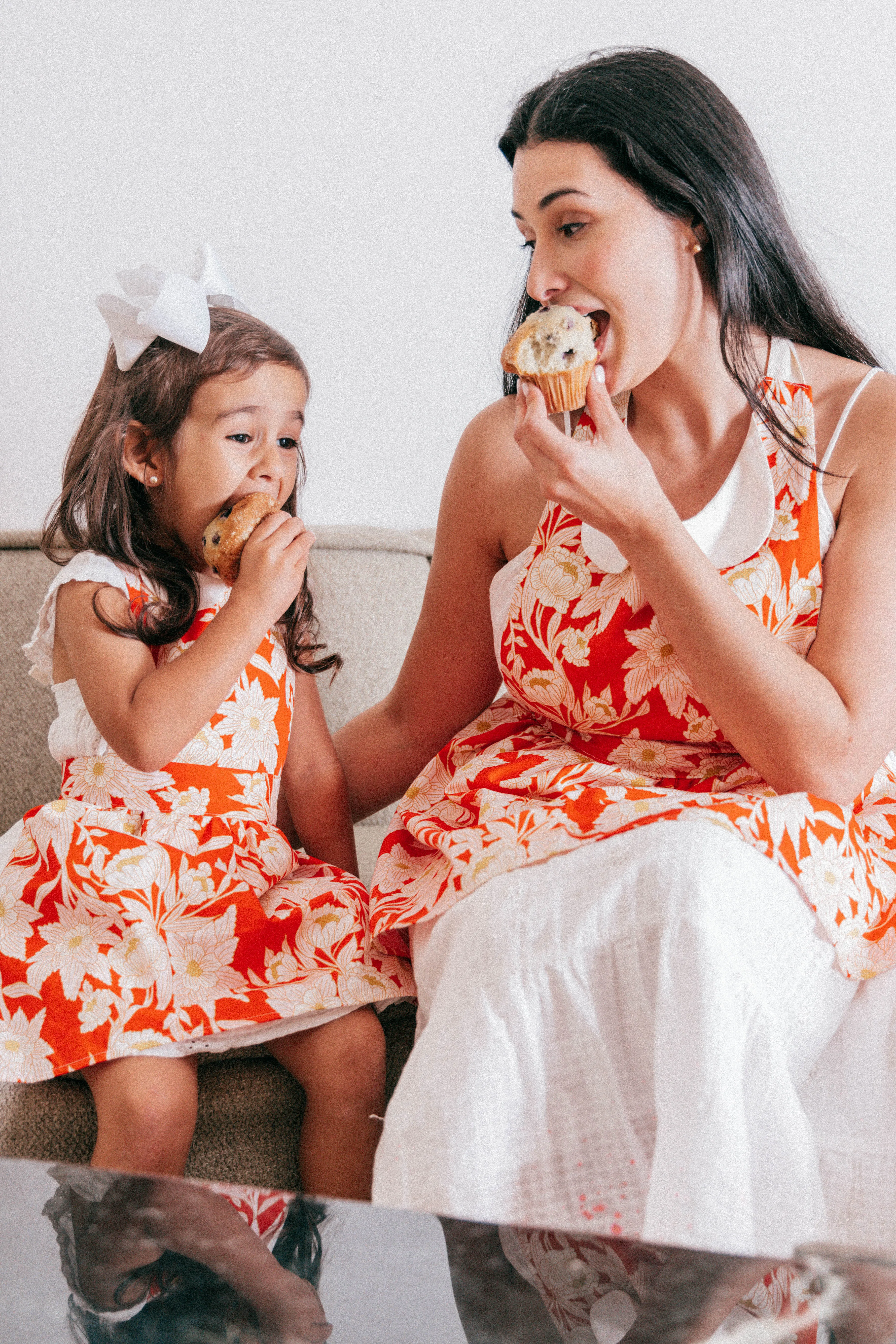 Child's Gidget Apron Hawaii