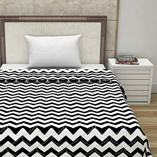 Divine Casa 110 GSM Quilted Duvets Single Bed Comforters Blanket for Winter, Black & White