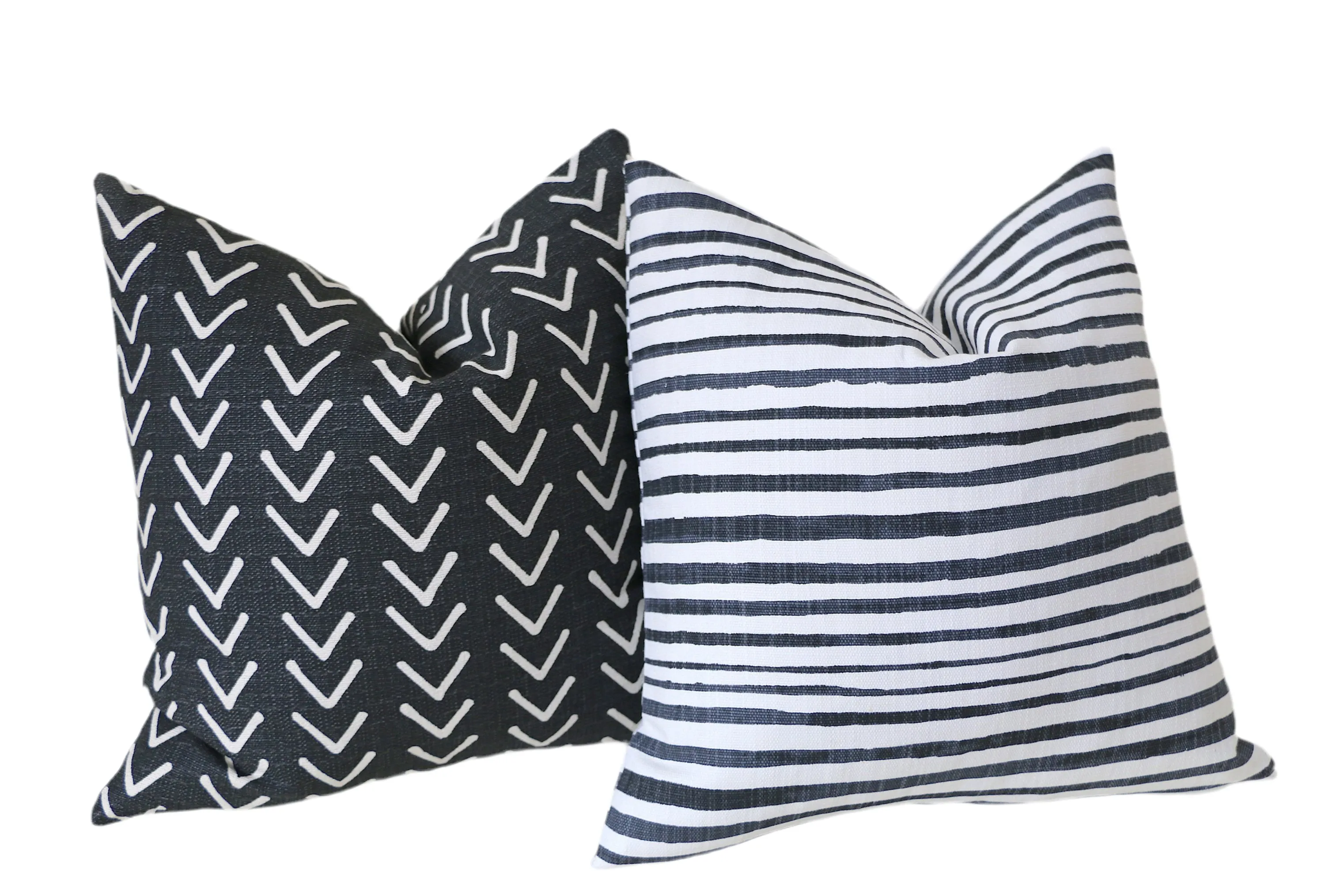 Drawn Stripe Pillow Cover / Black Ivory Stripe Pillow Cover / Black White 14x36 12x21 16x16 18x18 20x20 22x22 24x24 26x26 Zipper Pillow Case