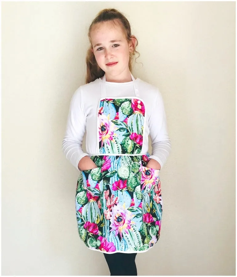 Gathered Waist Apron (Girl's Large 7 - 9 years)