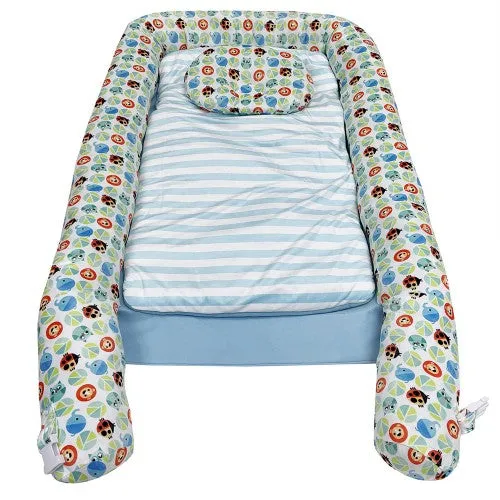 Lucky Baby Cuddle™ Portable Baby Co-Pod - Polka