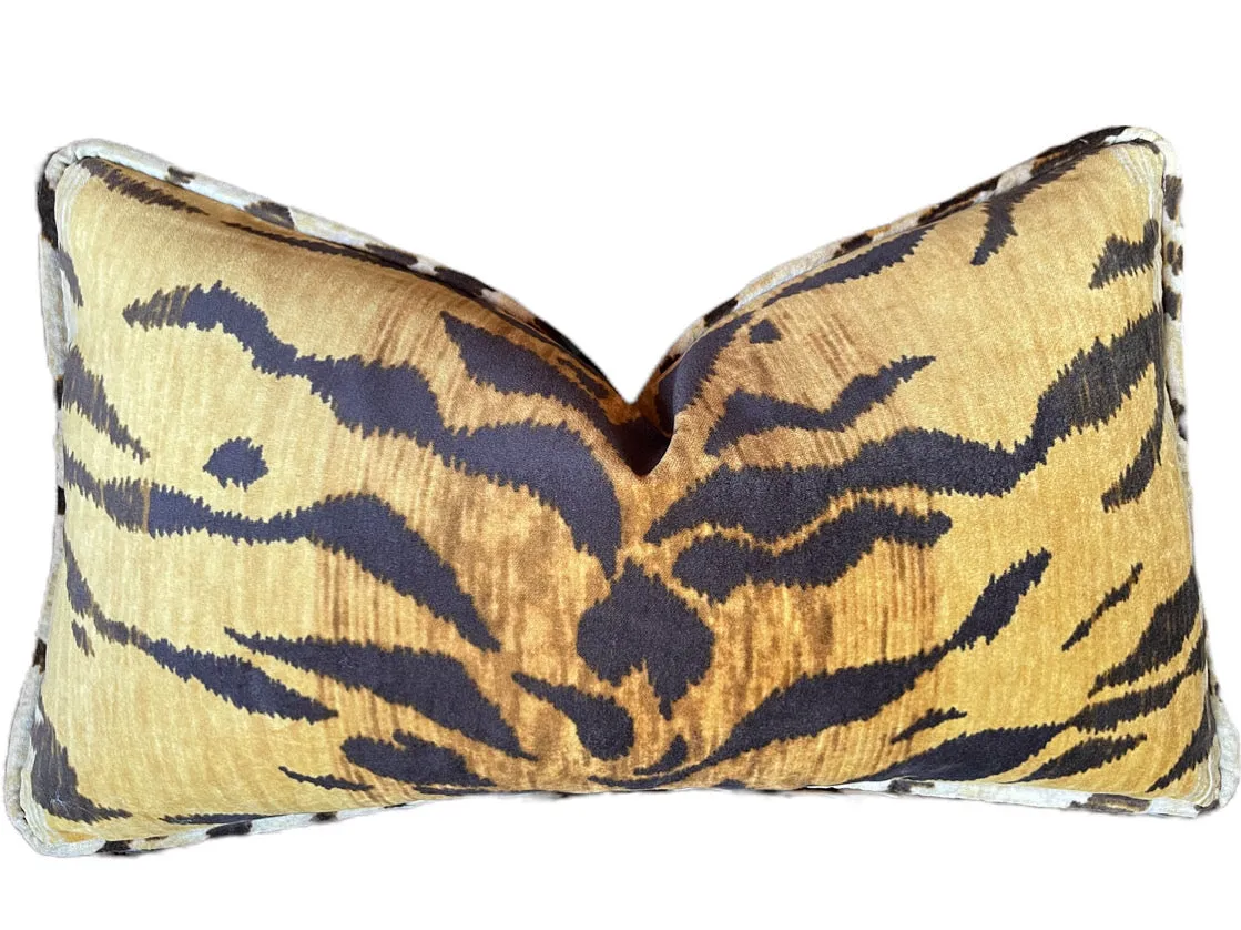 Tigre Velvet Pillow Cover / Velvet Tiger Animal Print Pillow Cover / Hollywood Regency Decor: Available in 10 Sizes