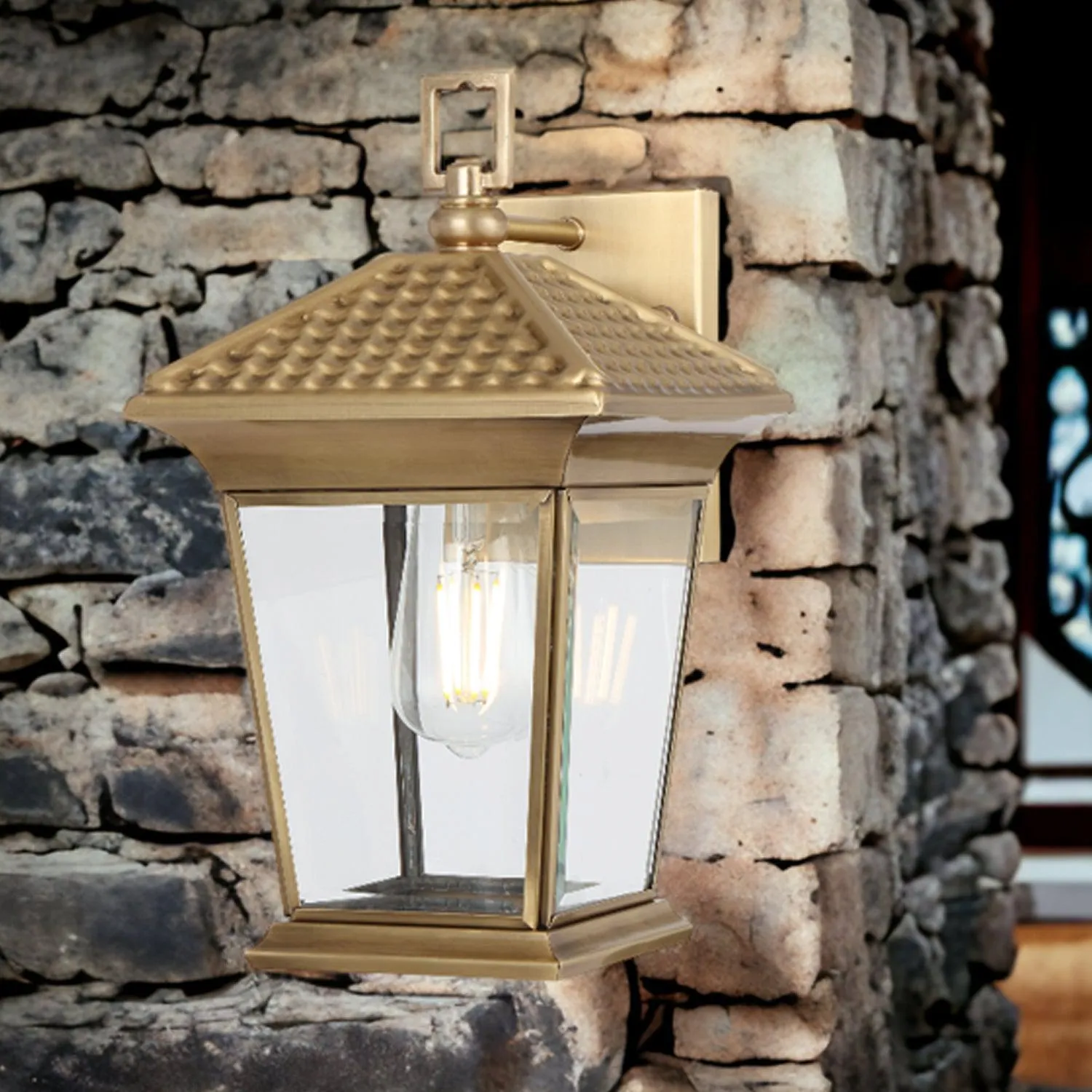 Zeldin Outdoor Wall Light Solid Brass